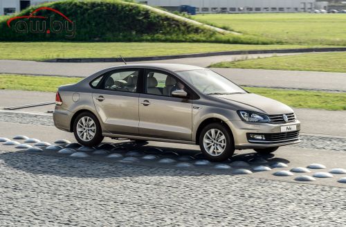 Volkswagen Polo 2020  :  -